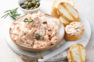 Salmon Dip shutterstock_2092872961 1200x800