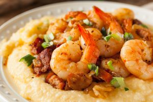 Shrimp & Grits shutterstock_374981260 1200x800